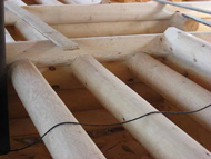 Nahe Ansicht - Kündigung 1.NP (Deckenbalken)